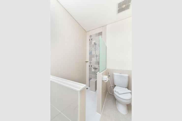 D'Carol Hotel スラバヤ 部屋 写真