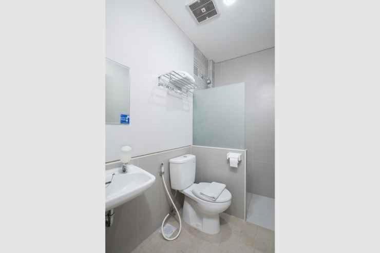 D'Carol Hotel スラバヤ 部屋 写真